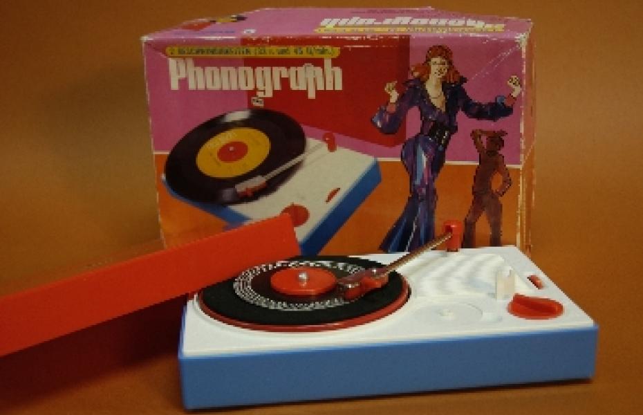 Phonograph