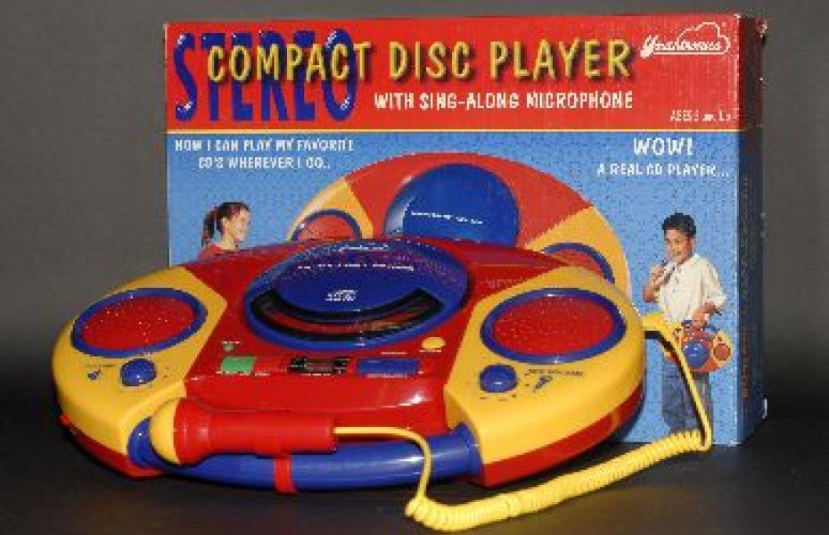 Stereo Compact Disc Player with Sing-along Microphone