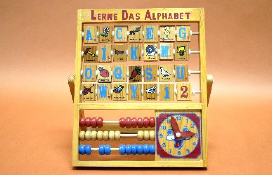 Lerne das Alphabet